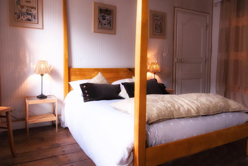Les Chambres De Lourmel Pontivy Εξωτερικό φωτογραφία
